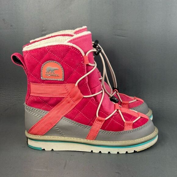 Women Sorel Glacy Explore Shortie Boots size 4 - Picture 1 of 8